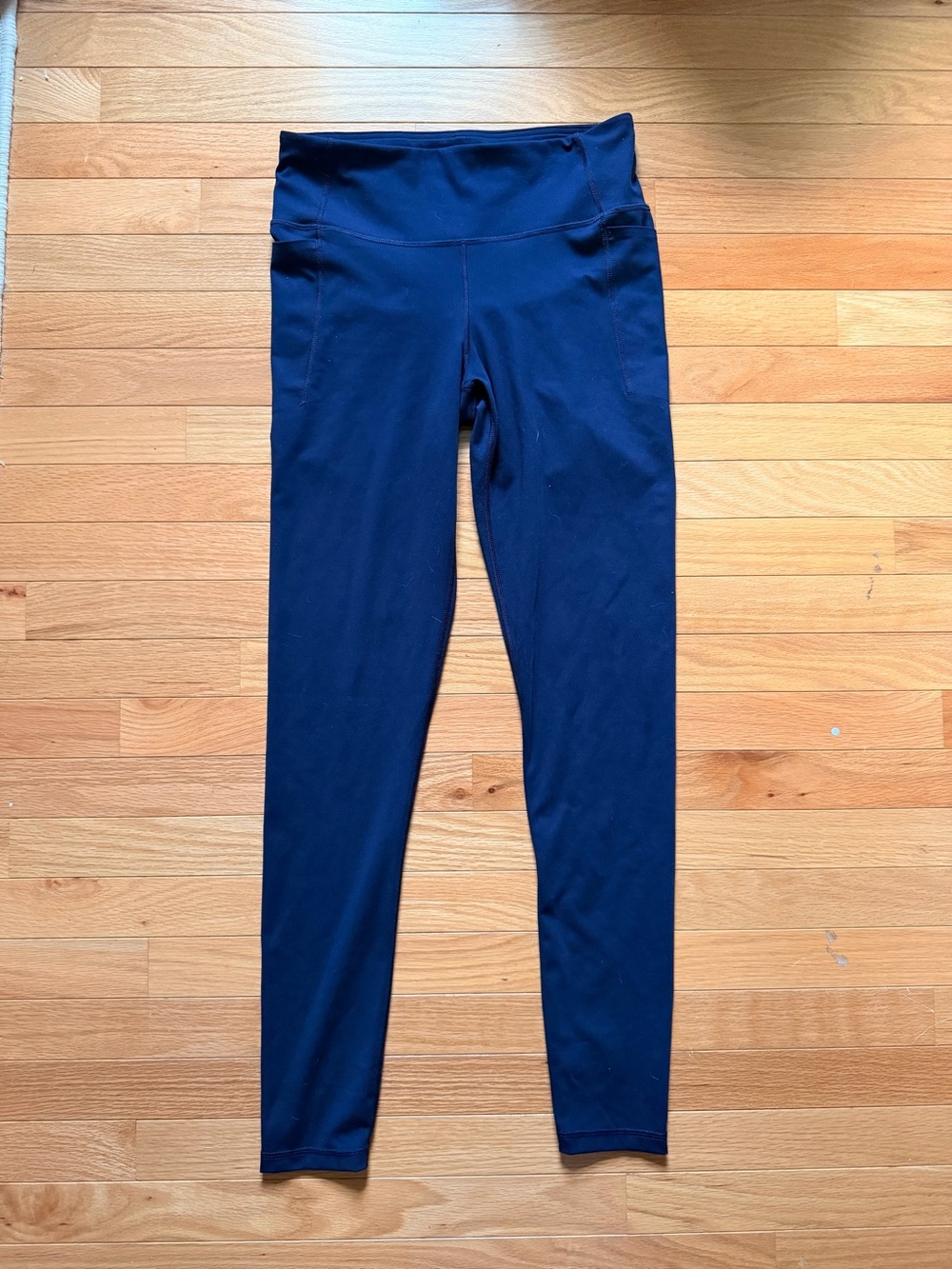 Gap navy blue leggings size M tall #activewear #yoga #backtoschool #pilates